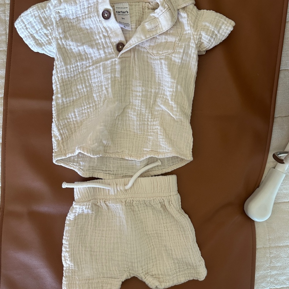 Modern moments/gerber Bodysuits bundle